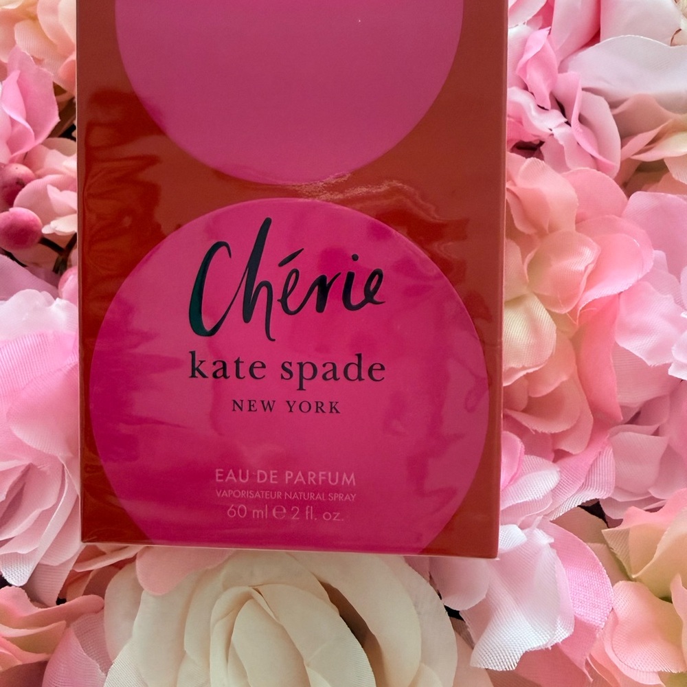 kate spade Chérie Eau de Parfum Pink Packaging